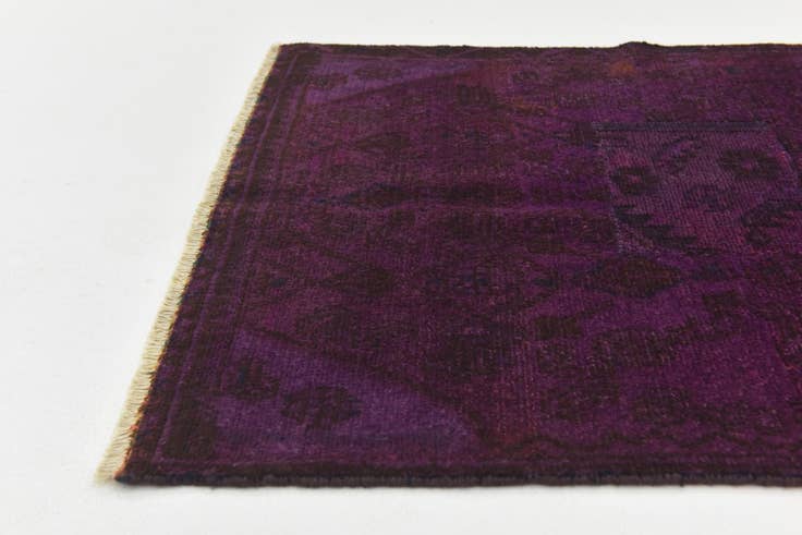 Detail image of 2' 7 x 4' 2 Hand Knotted Ultra Vintage Persian Wool Rug