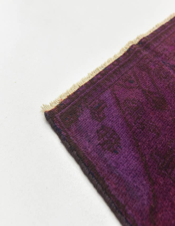 Detail image of 2' 7 x 4' 2  Hand Knotted Ultra Vintage Persian Wool Rug