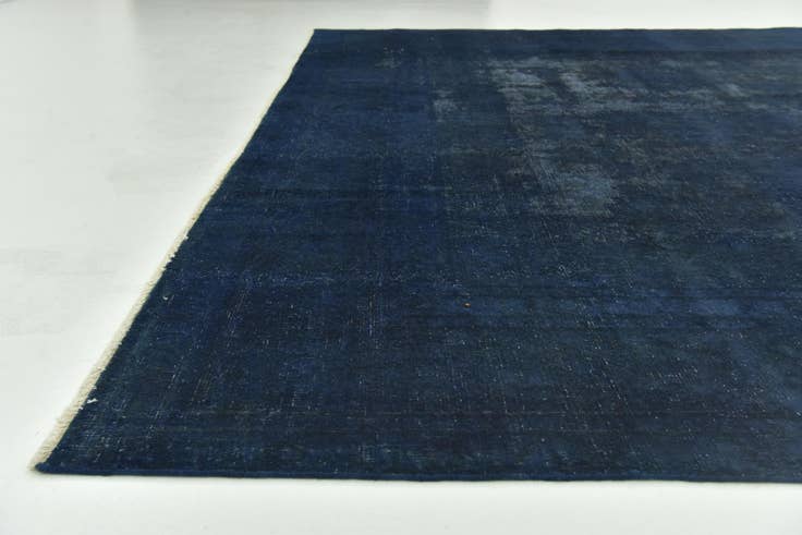 Detail image of 9' 1 x 12' 5 Hand Knotted Ultra Vintage Persian Wool Rug