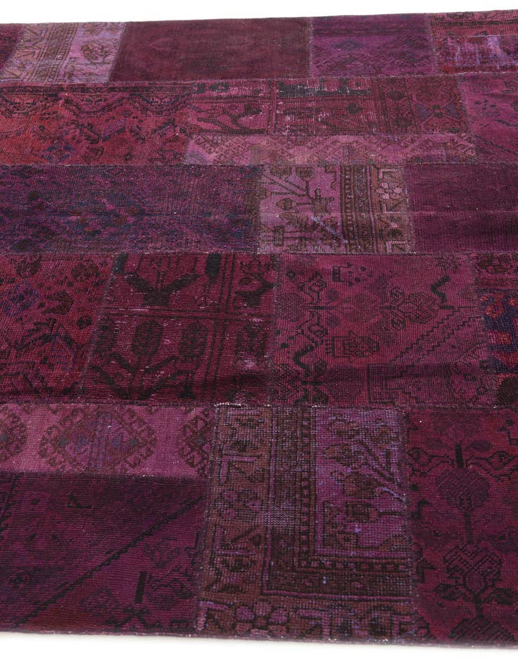 Detail image of 6' 10 x 9' 9  Hand Knotted Ultra Vintage Persian Wool Rug