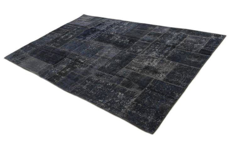 Detail image of 6' x 9' Hand Knotted Ultra Vintage Persian Wool Rug