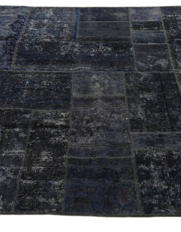 Detail image of 6' x 9'  Hand Knotted Ultra Vintage Persian Wool Rug