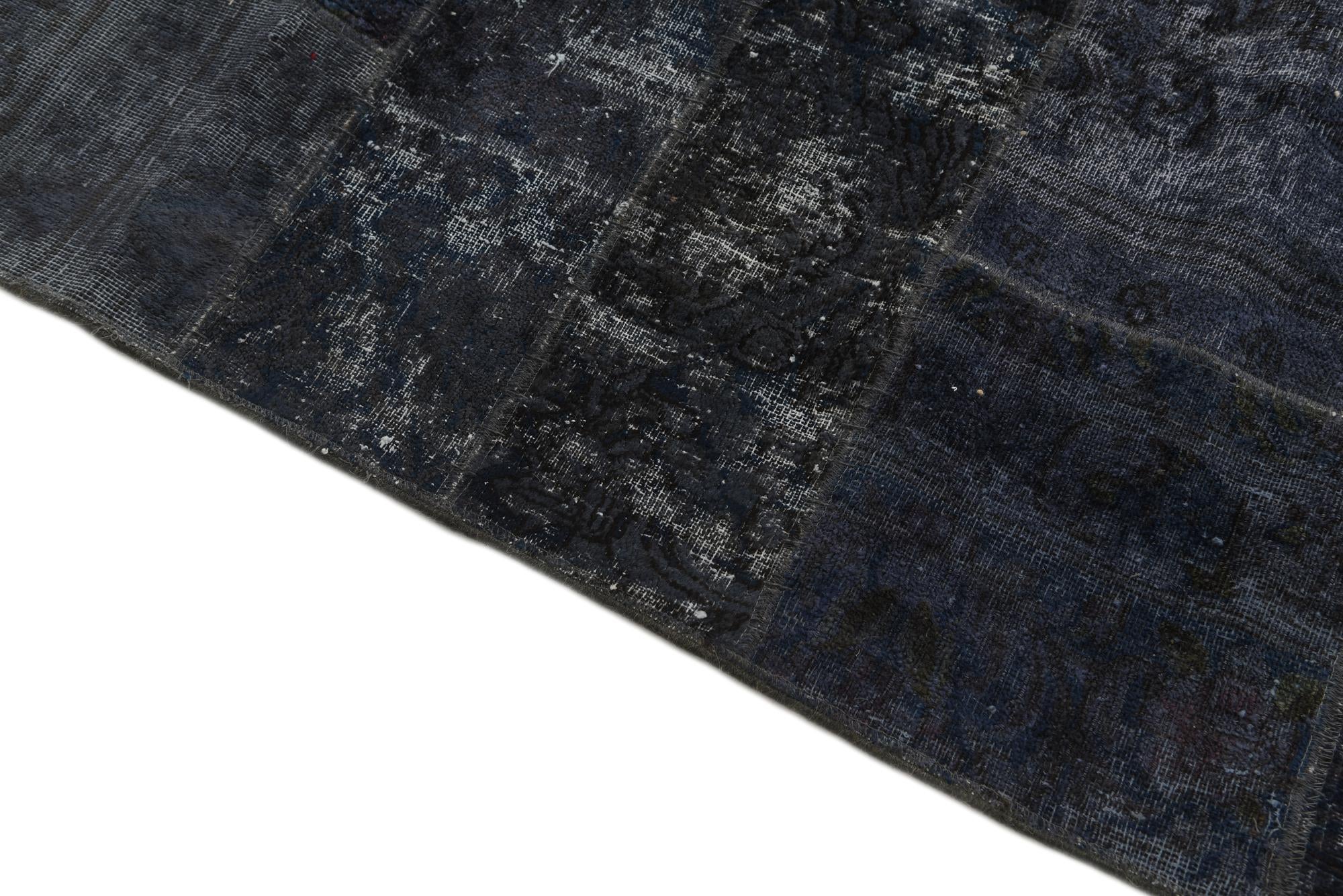6' x 9' Hand Knotted Ultra Vintage Persian Wool Rug