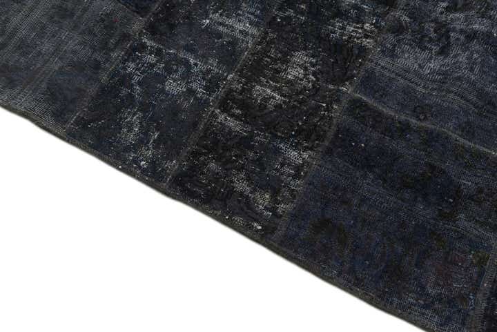 6' x 9' Hand Knotted Ultra Vintage Persian Wool Rug