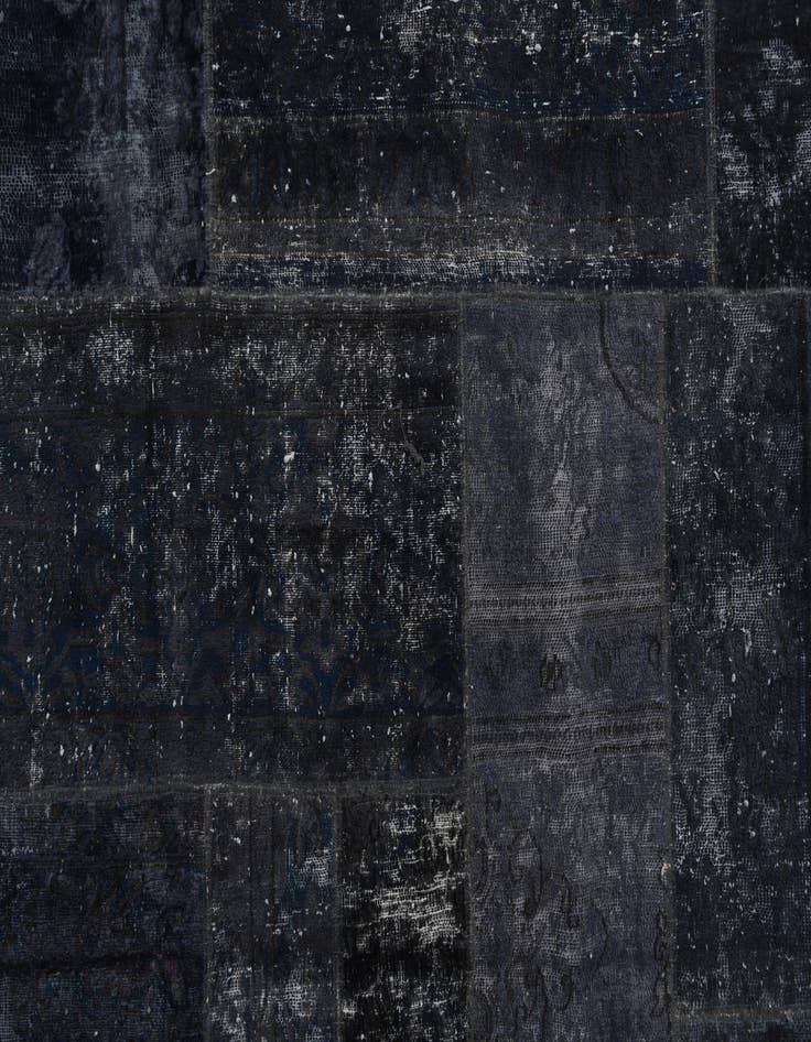 Detail image of 6' x 9'  Hand Knotted Ultra Vintage Persian Wool Rug