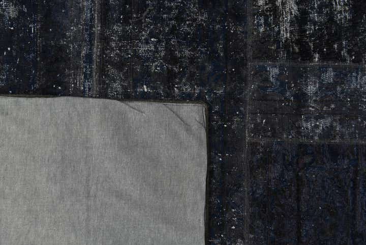 6' x 9' Hand Knotted Ultra Vintage Persian Wool Rug