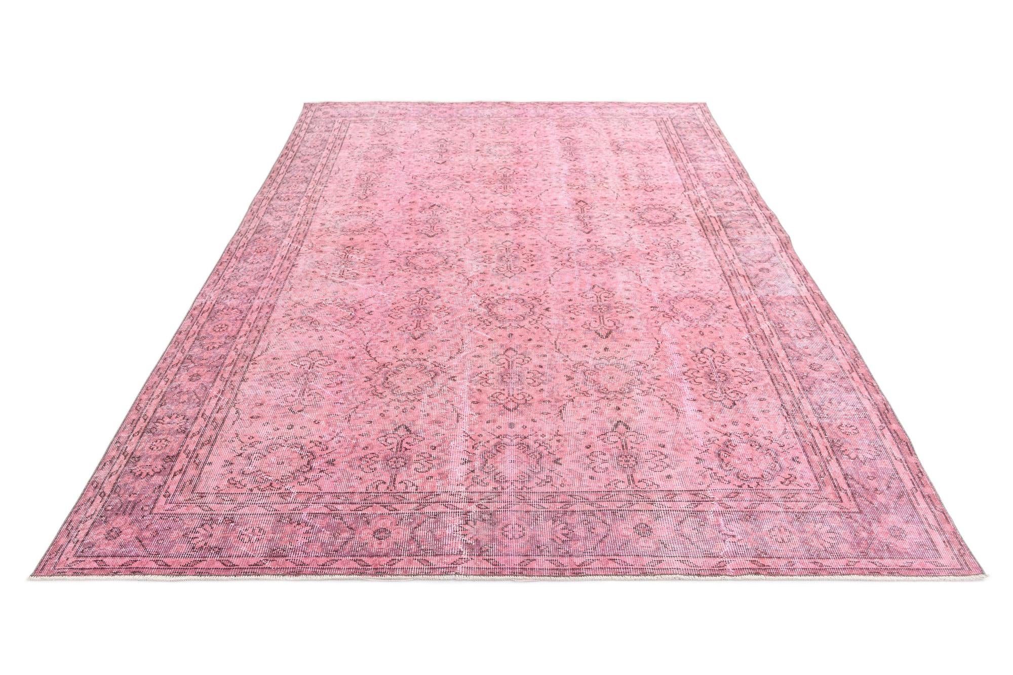 6' 10 x 9' 11 Ultra Vintage Wool Rug