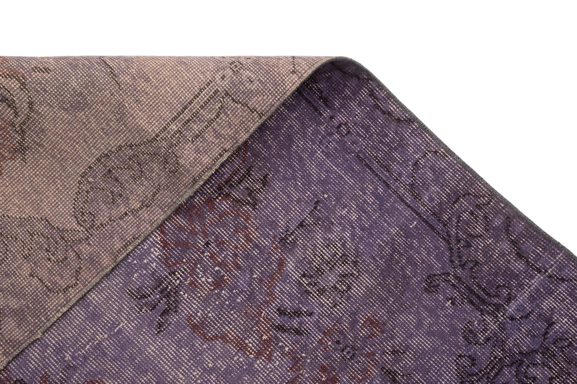 5' 3 x 8' 8 Vintage Royal Rug