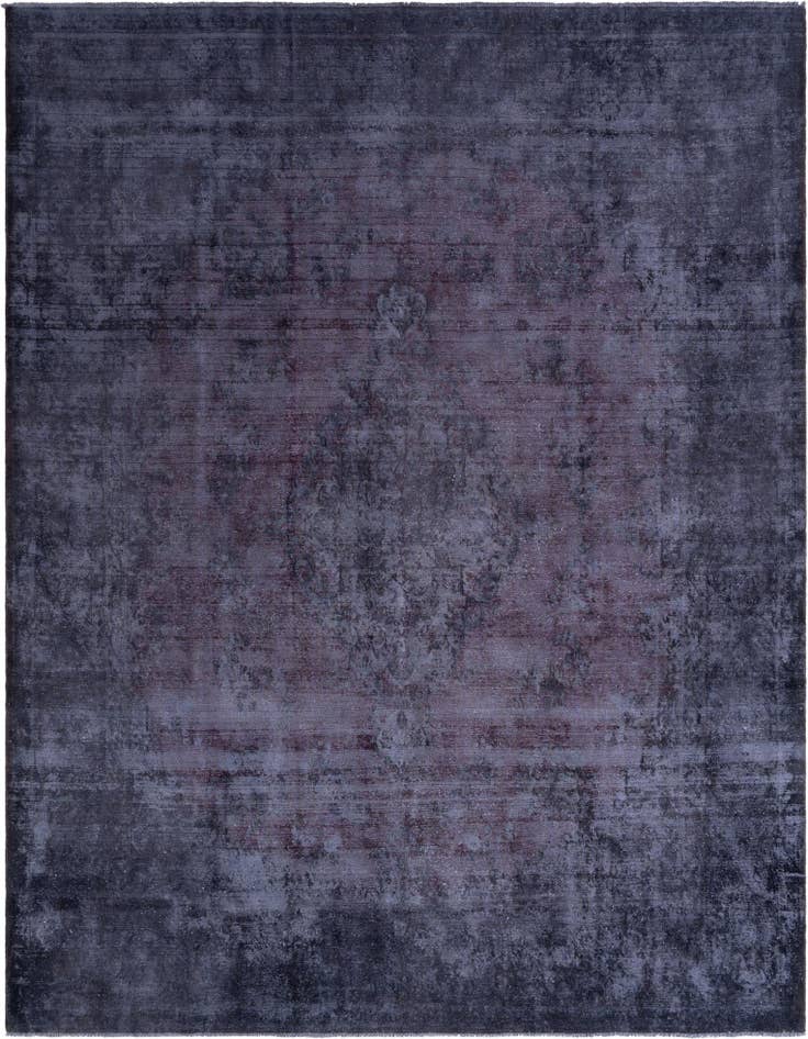 Detail image of 9' 10 x 12' 10 Vintage Royal Wool Rug