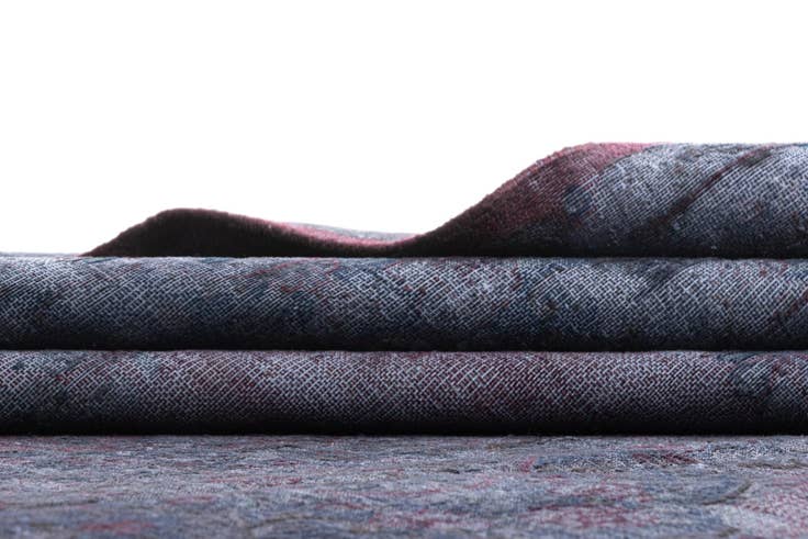 Detail image of 9' 11 x 13' Vintage Royal Wool Rug