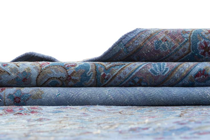 Detail image of 9' 8 x 12' Vintage Royal Rug