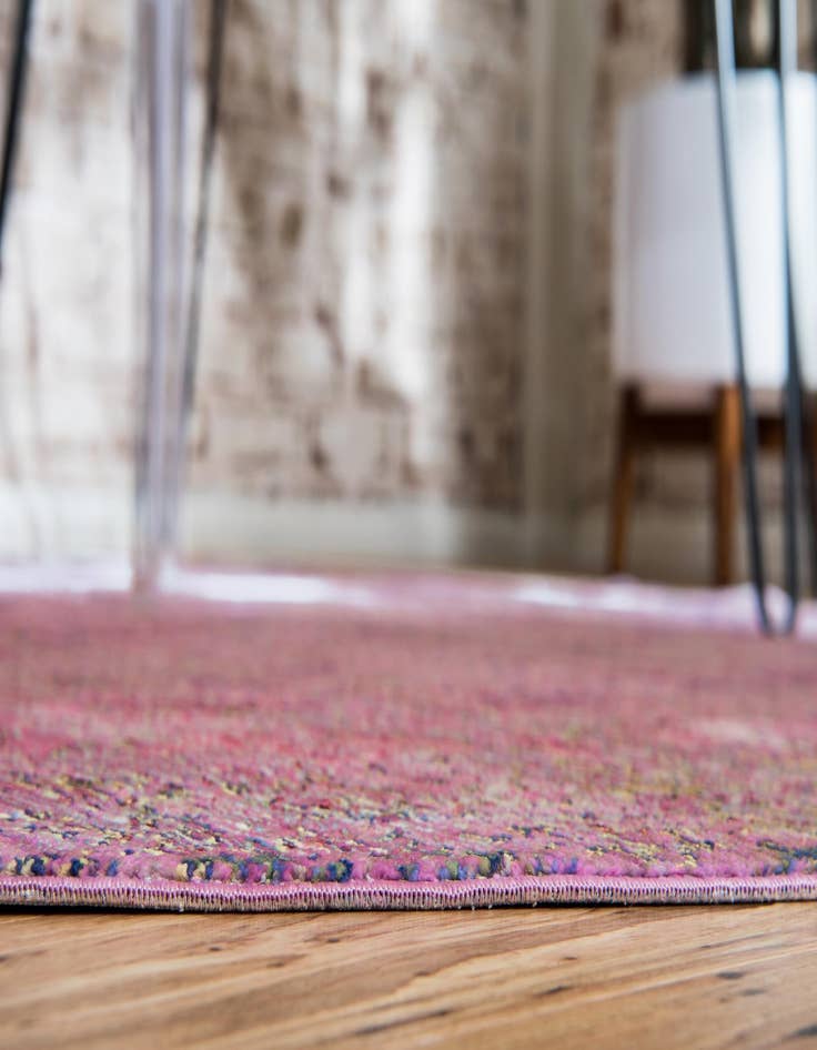 Detail image of 6' x 6' Alexis Round Rug