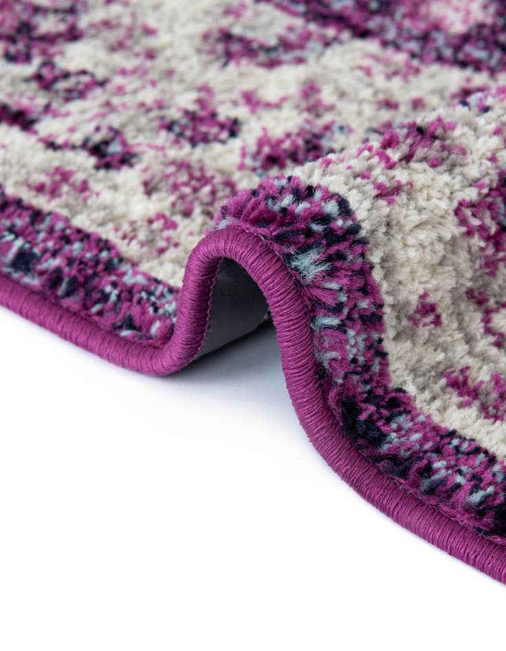 Detail image of 6' x 6' Carrington Round Rug