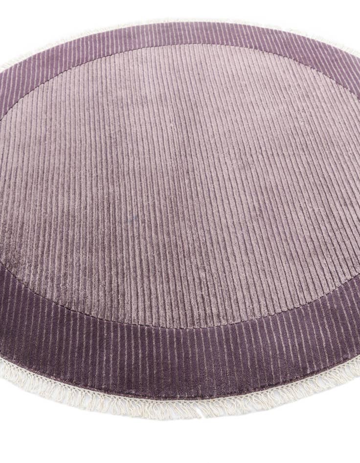 Detail image of 4' 9 x 4' 9  Hand Knotted Darya Wool Round Rug