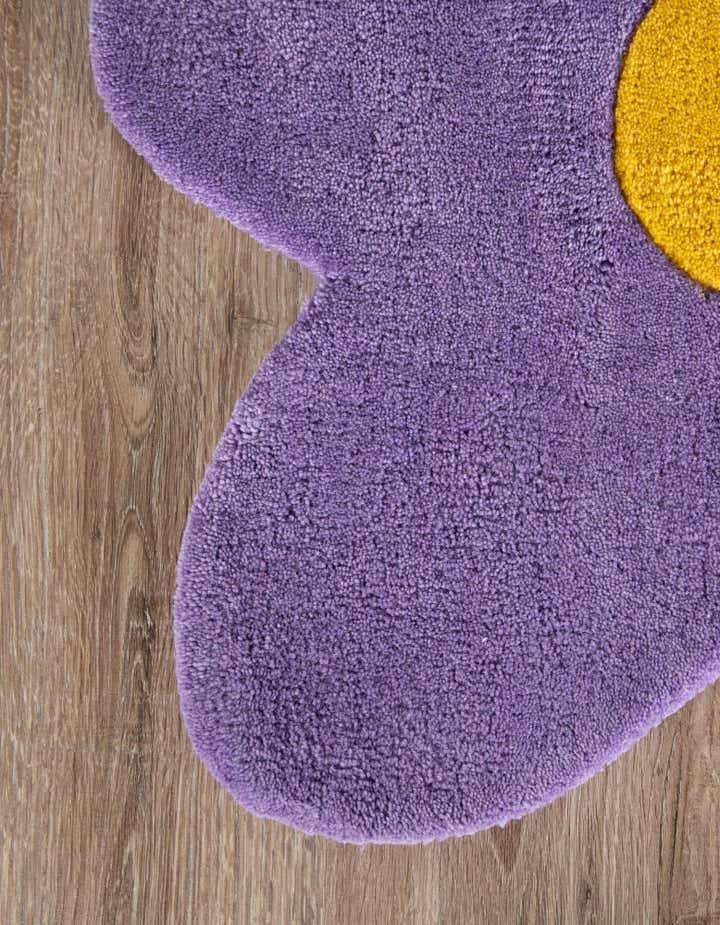 2' 2 x 2' 2 Happy Rugs Funky Flower Wool Round