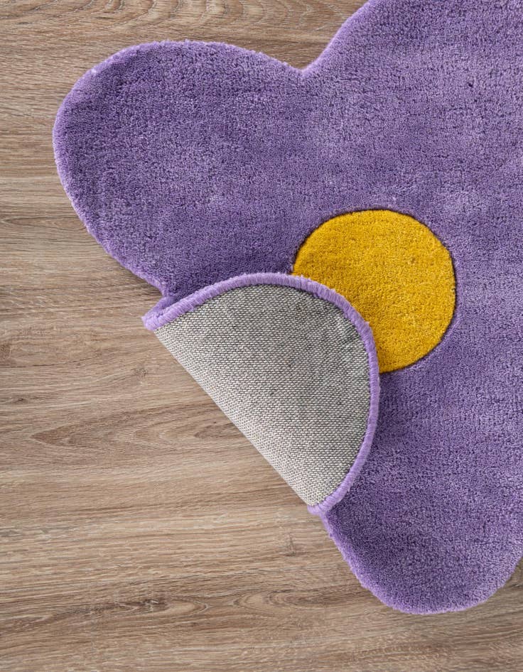 Detail image of 3' 1 x 3' 1 Happy Rugs Funky Flower Wool Round