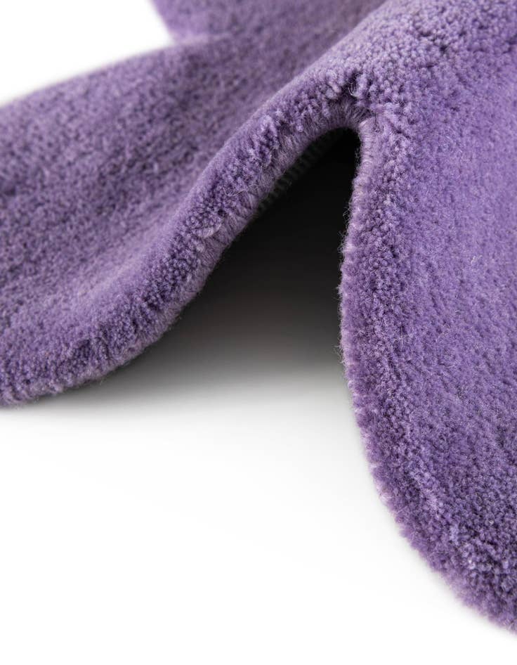 Detail image of 5' 1 x 5' 1 Happy Rugs Funky Flower Wool Round