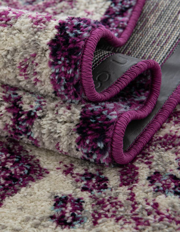 Detail image of 3' x 3' Madeline Round Rug