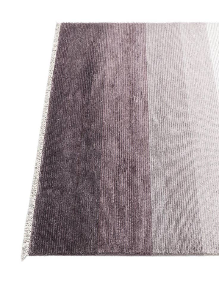 Detail image of 3' 7 x 9' 10 Darya Runner Rug