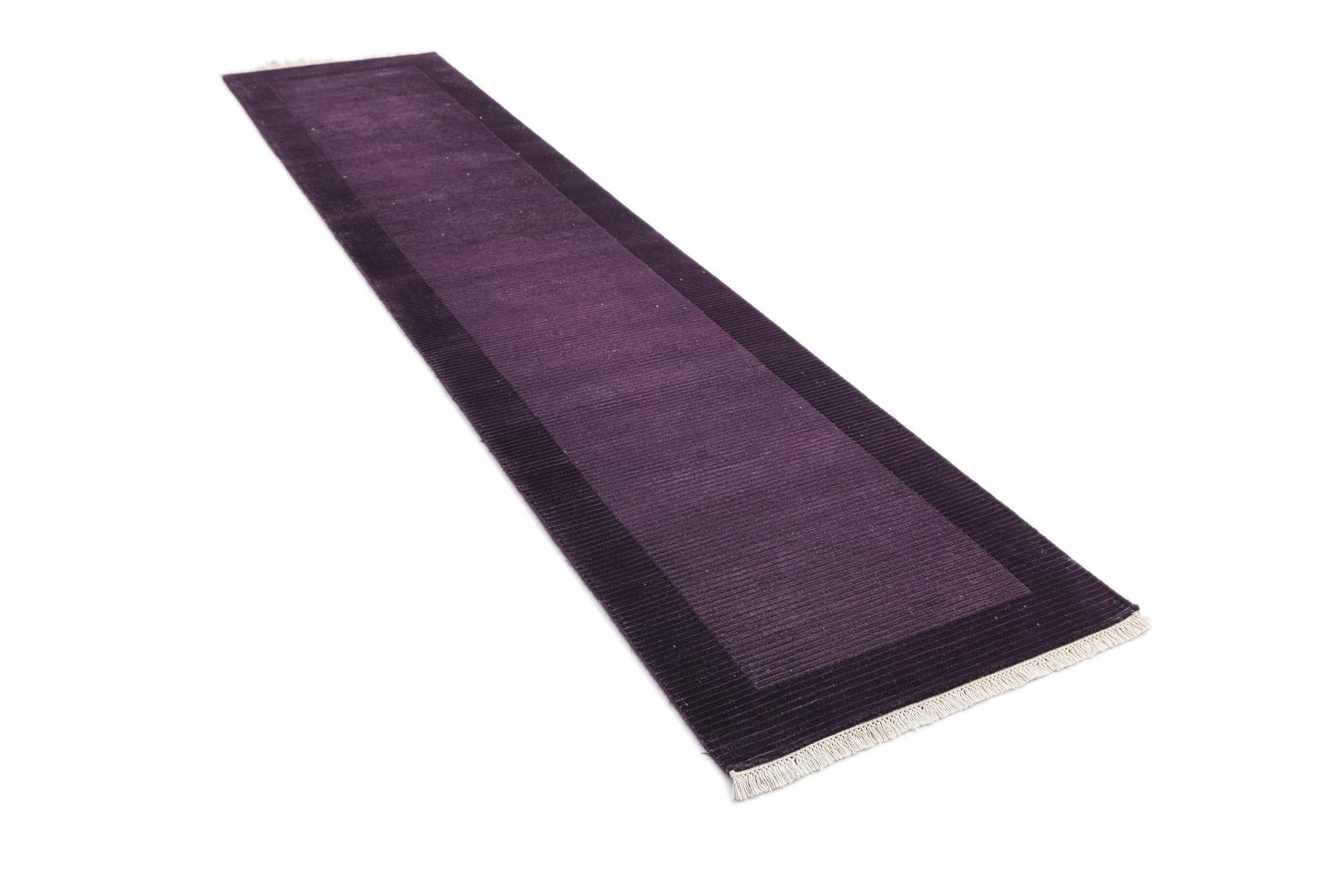 2' 7 x 13' Darya Runner Rug