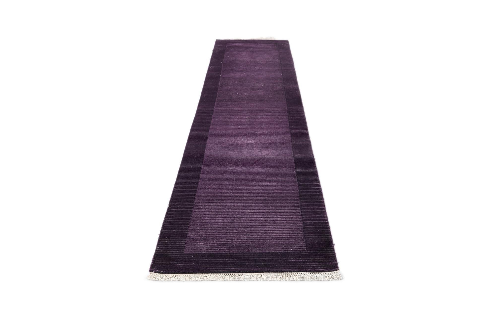 2' 7 x 13' Darya Runner Rug
