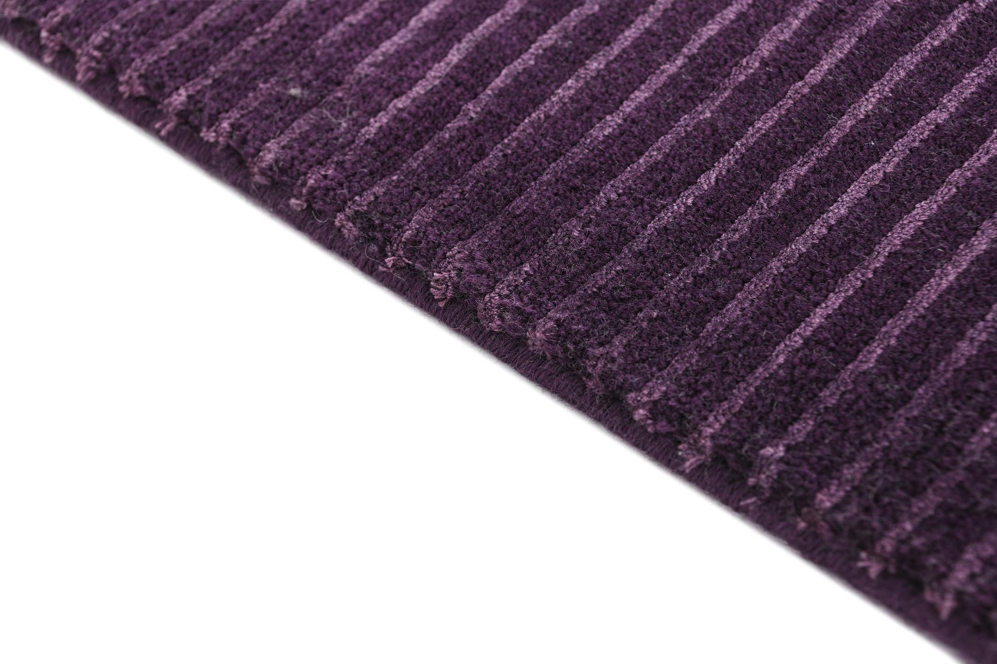 2' 7 x 13' Darya Runner Rug