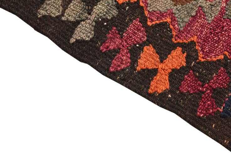 Detail image of 4' 4 x 8' 5 Hand Woven Kilim Fars Wool Runner Rug