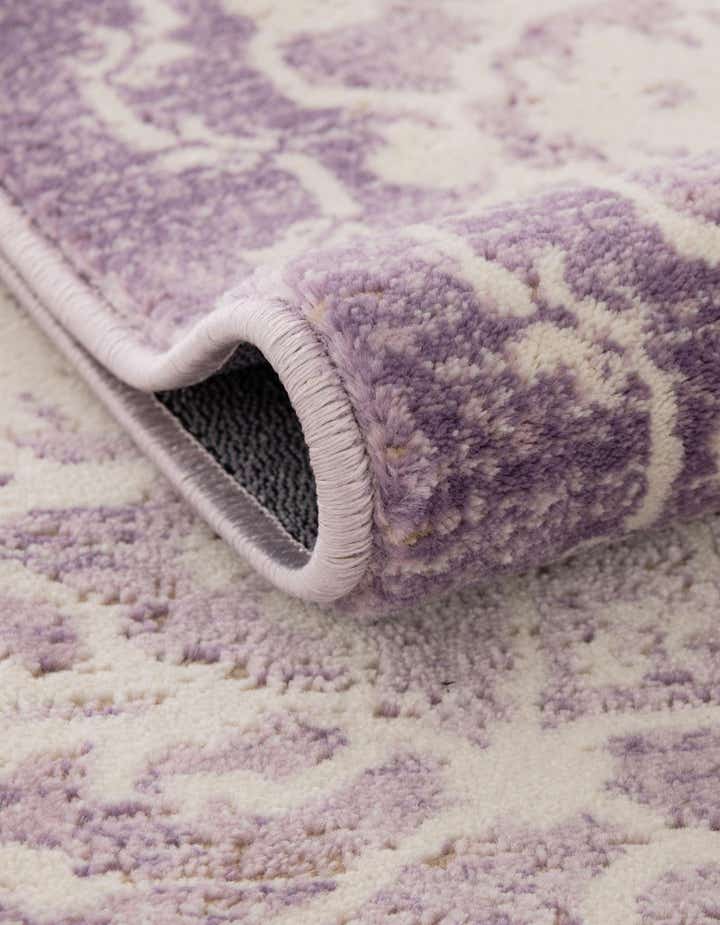 2' 7 x 10' Modern Classical Runner Rug