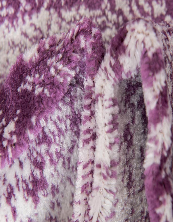 Detail image of 3' 3 x 16' 5 Monte Carlo Runner Rug