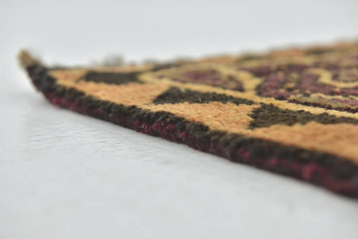 Detail image of 4' 4 x 9' Hand Knotted Shiraz-Lori Persian Wool Runner Rug