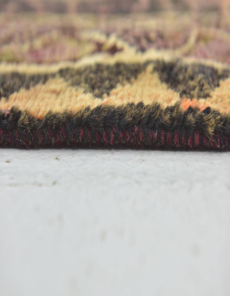 Detail image of 4' 4 x 9'  Hand Knotted Shiraz-Lori Persian Wool Runner Rug