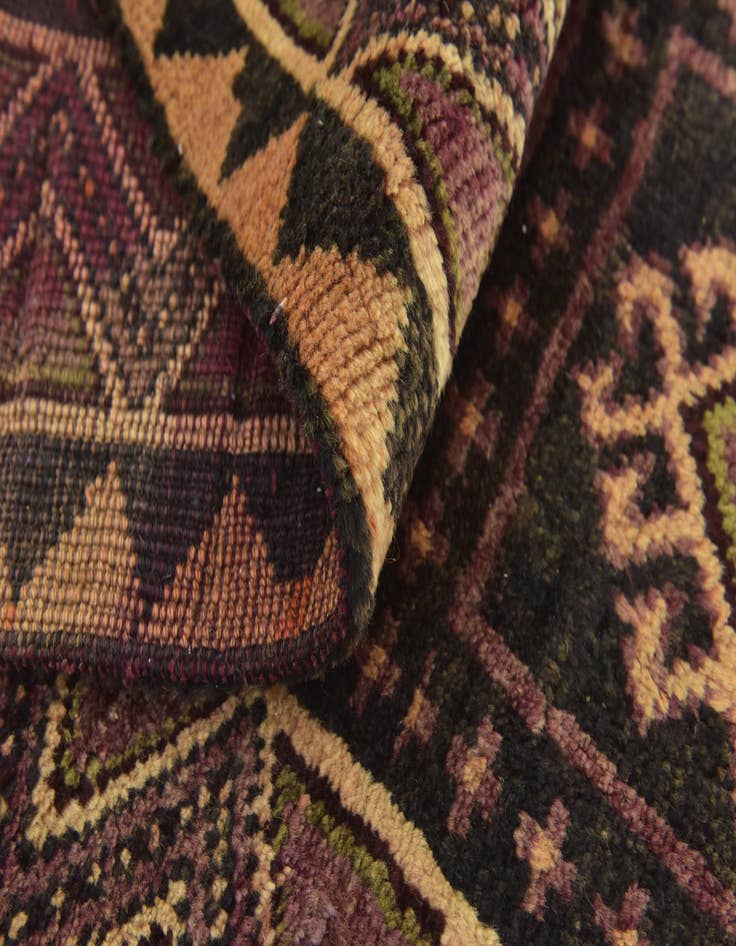 Detail image of 4' 4 x 9'  Hand Knotted Shiraz-Lori Persian Wool Runner Rug