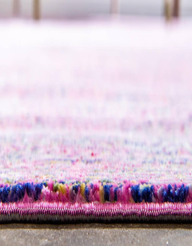 Detail image of 8' x 8' Alexis Square Rug