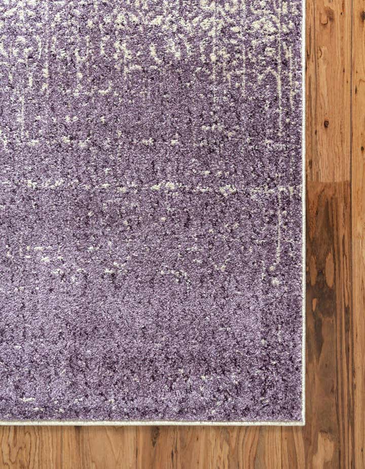 7' 10 x 7' 10 Angelica Square Rug