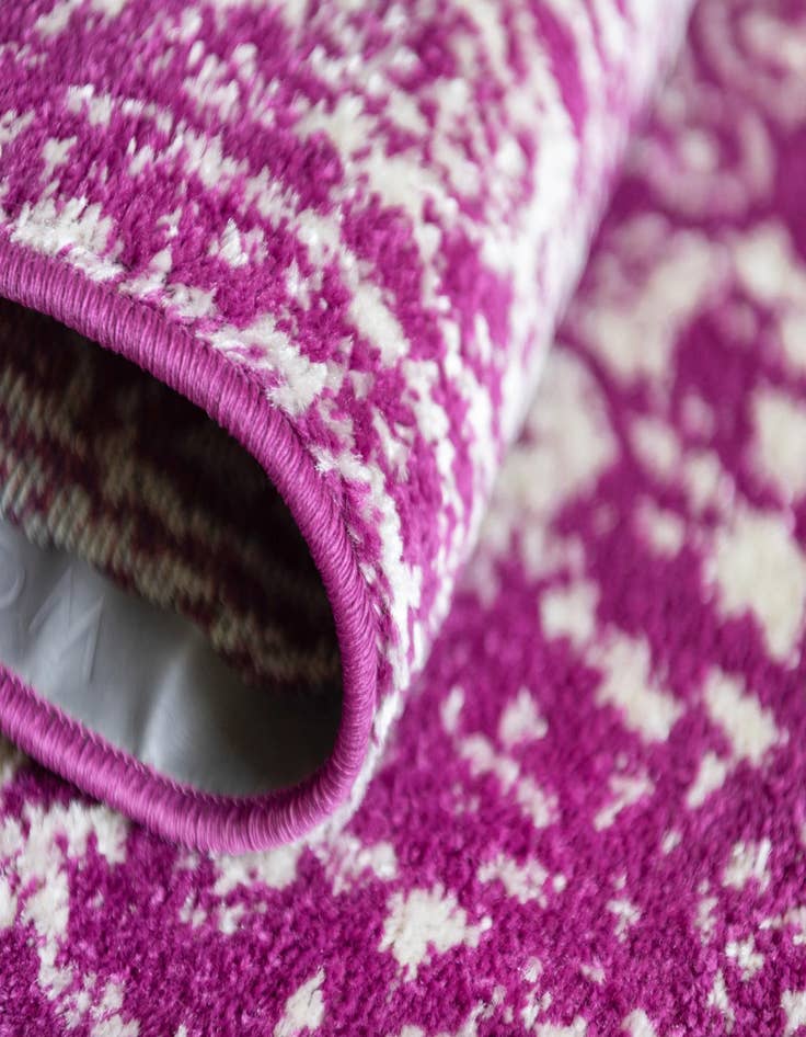 Detail image of 7' 10 x 7' 10 Arlington Square Rug