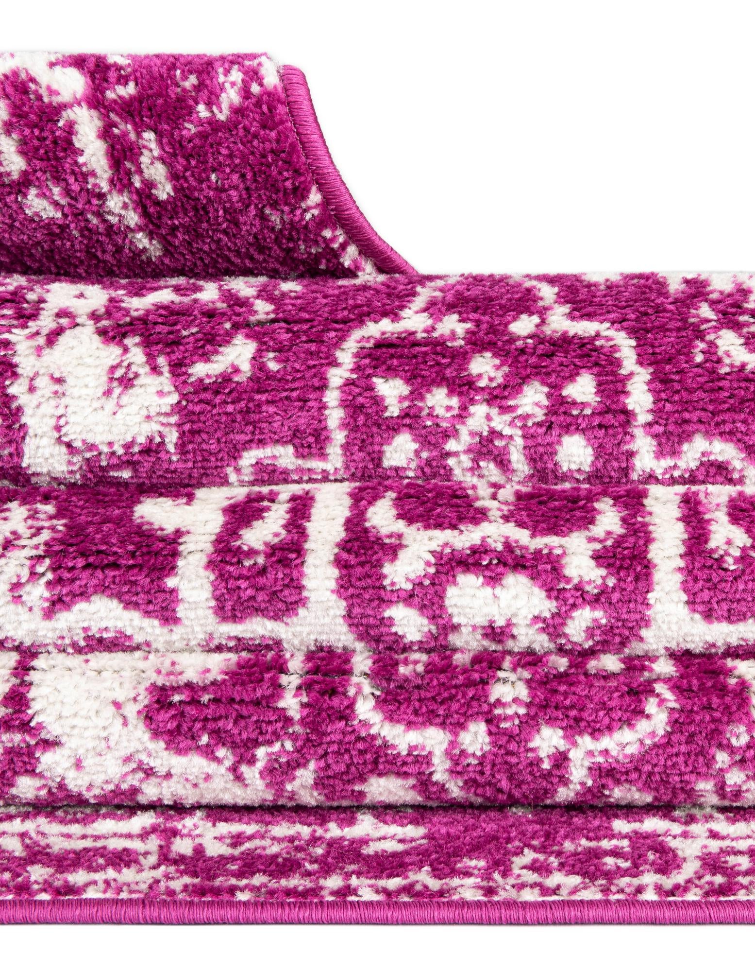 7' 10 x 7' 10 Arlington Square Rug