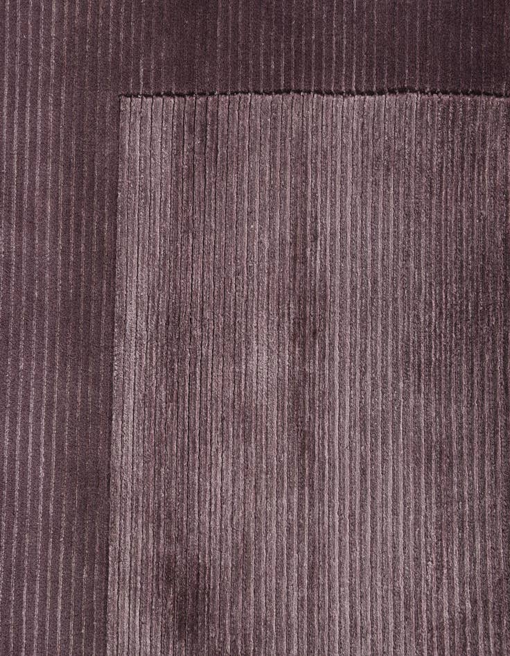 Detail image of 2' 5 x 2' 6  Hand Knotted Darya Wool Square Rug