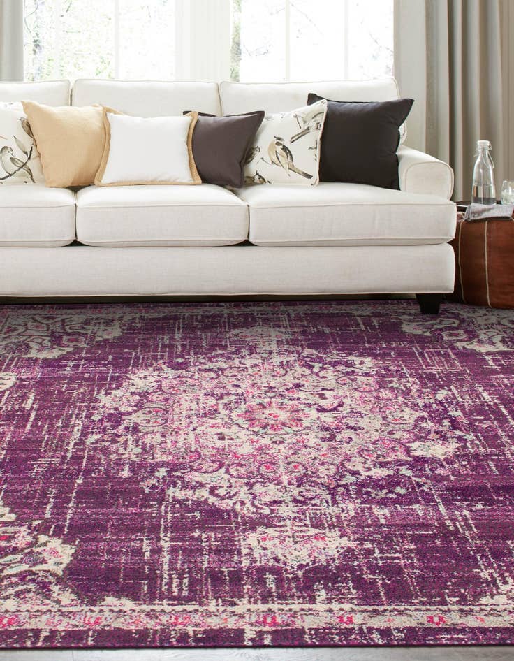 Detail image of 8' x 8' Madeline Square Rug