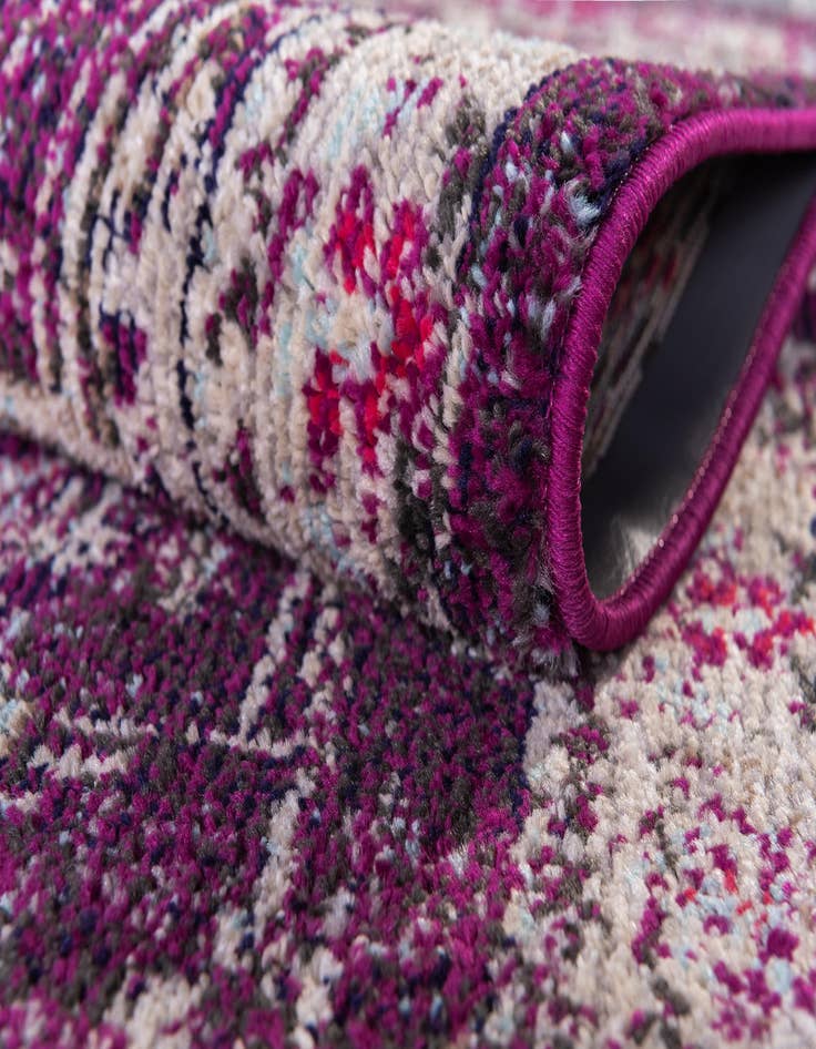 Detail image of 8' x 8' Madeline Square Rug