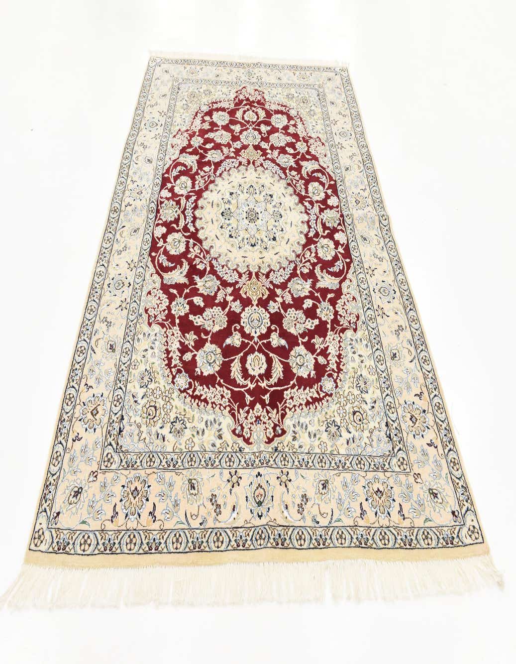 Red 5' x 7' 11 Hand Knotted Nain Persian Rug | HandKnotted.com