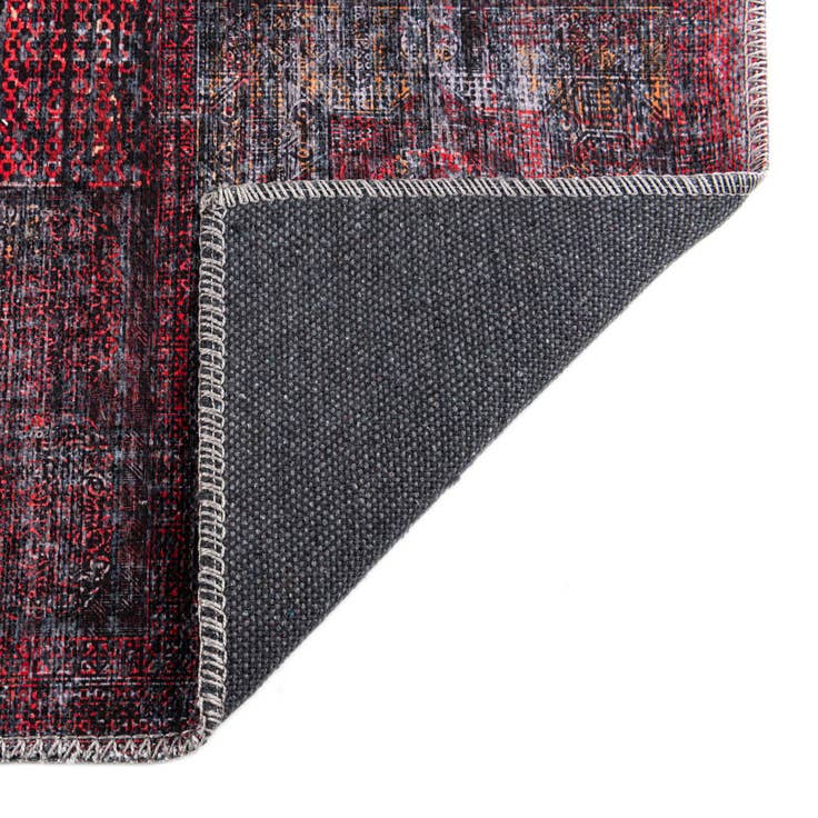 Detail image of 6' x 9' Washable Mangata Rug