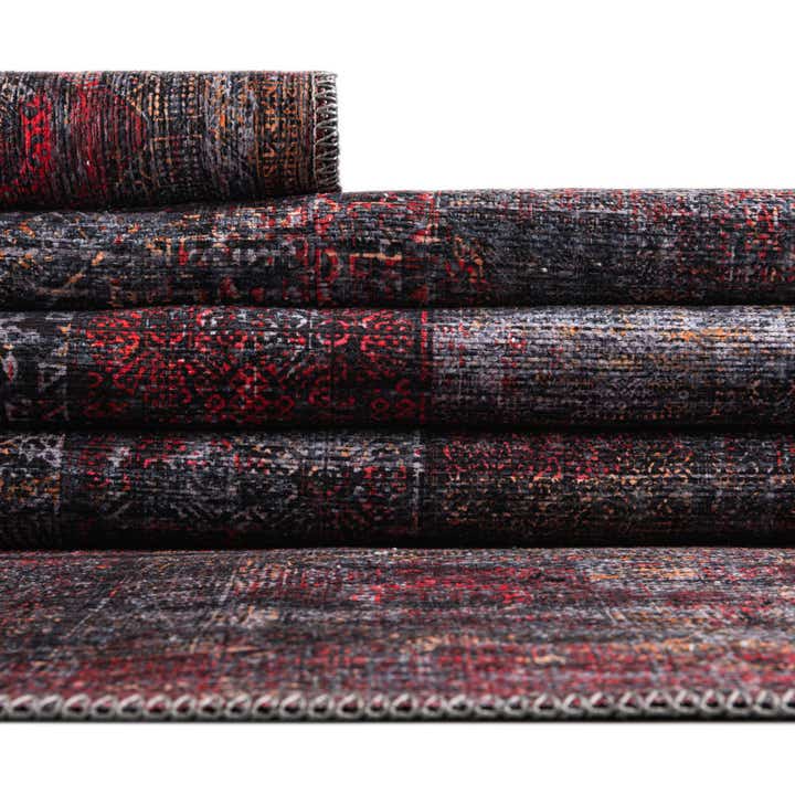 5' 3 x 5' 3 Washable Mangata Round Rug