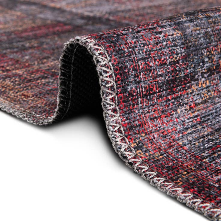 Detail image of 5' 3 x 5' 3 Washable Mangata Square Rug
