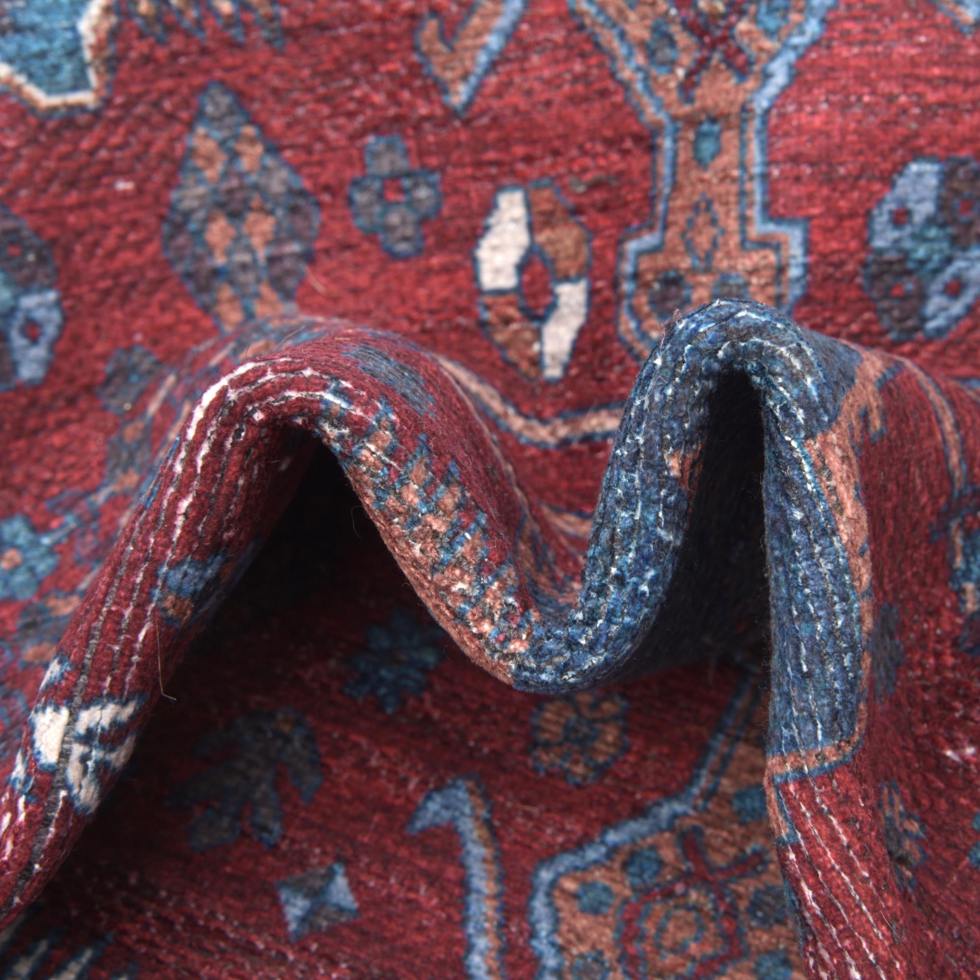 7' 10 x 7' 10 Washable Mangata Square Rug