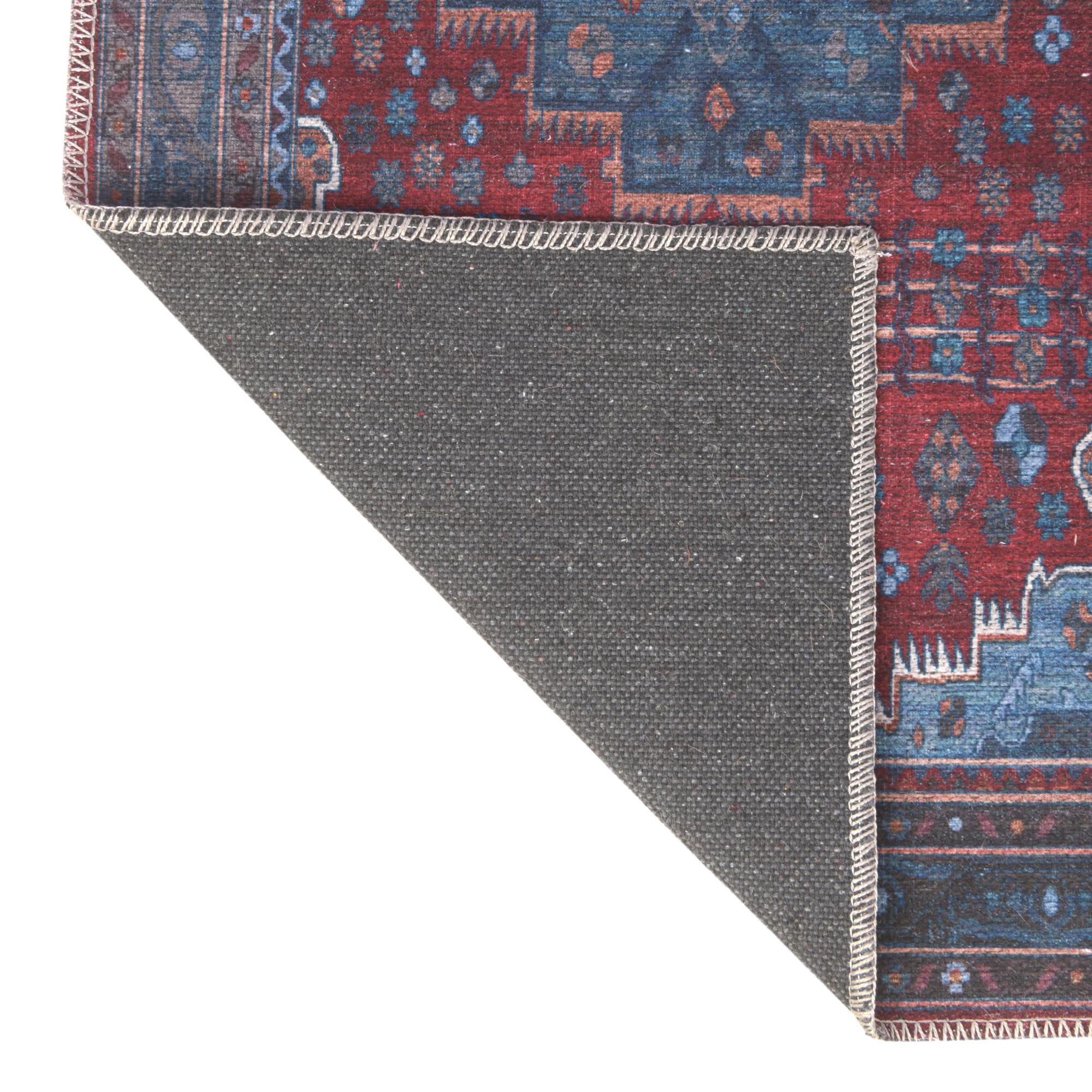 7' 10 x 7' 10 Washable Mangata Square Rug
