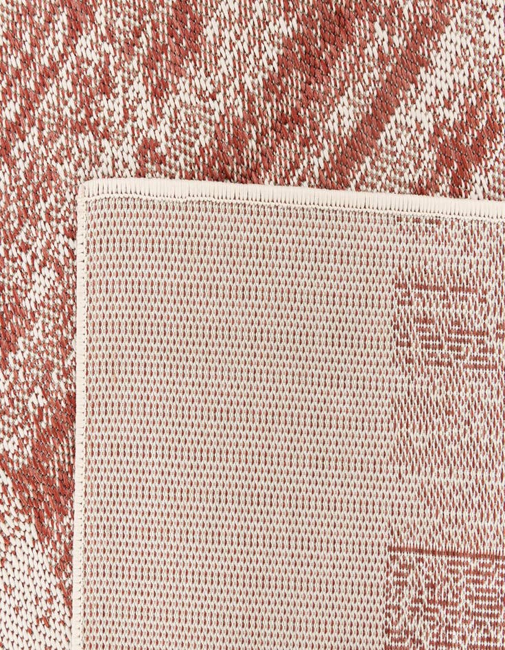 Detail image of 5' 3 x 7' 7  Washable Modern Indoor / Outdoor Rug