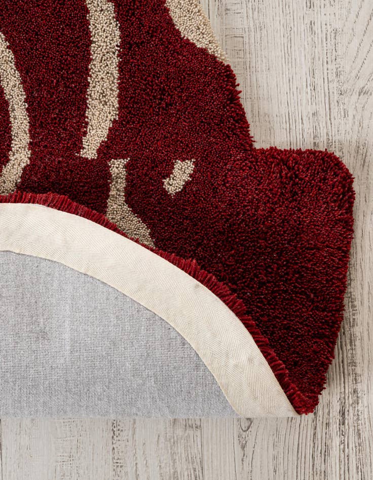 Detail image of 3' 3 x 3' 3 Handtufted Wool Round Rug