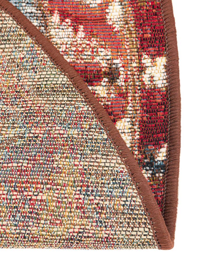 Detail image of 5' x 5' Easy-Clean Traditional Indoor / Outdoor Round Rug