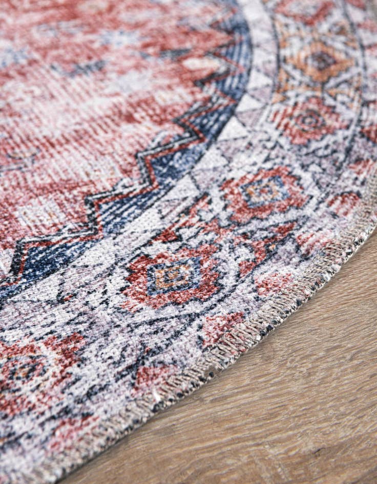 Detail image of 4' x 4' Yara Round Rug