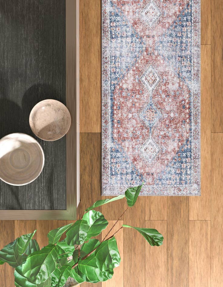 Detail image of 2' x 6' Yara Runner Rug